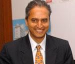 Surgeon Devi Shetty targets medical tourism in Cayman Isles