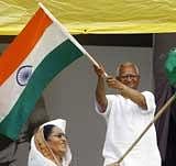 Hazare fast: Signs of breakthrough?