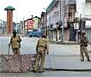 Stone pelters on bikes attack Kashmir police station