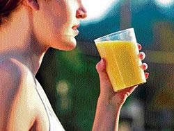 Fruit juice may raise your bowel cancer risk: Study