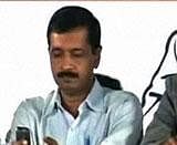 Kejriwal wants govt to answer on tapping allegation