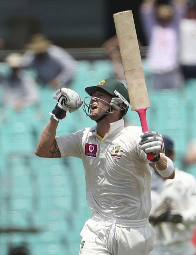 Clarke, Ponting virtually bat India out of SCG Test