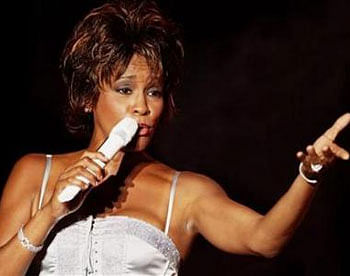 U.S. singer and actress Whitney Houston performs in Shanghai in this picture taken July 22, 2004.Reuters Photo