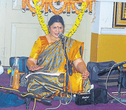 Vocal recital by M S Sheela at the Prasanna Seetha Rama Mandira in Mysore. Nalina Mohan (Violin), B C Manjunath (Mridanga) and V S Ramesh (Ghata) are seen. dh photo by mamatha M r