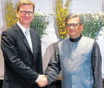 Foreign Minister S M Krishna (right), and his German counterpart Guido Westerwelle in Bangalore. DH Photo