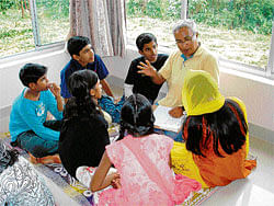 ENGROSSED Students attend a session with a volunteer facilitator.