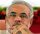 Modi's 'hang me' remark reprehensible, says Moily