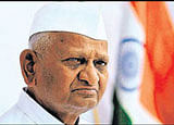 Hazare targets both Congress and BJP on corruption