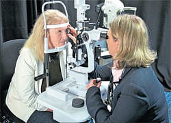 A bionic eye has given  Dianne Ashworth partial sight and researchers say it is an  important step towards eventually helping visually impaired people. REUTERS
