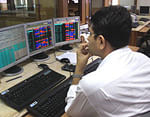 Sensex closes flat; metal, healthcare stocks gain