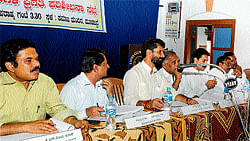 ENSURING&#8200;PROGRESS: (Left) District-in-Charge Minister C T Ravi chairing a taluk-level review meet in Moodbidri on Tuesday. Deputy Commissioner Dr N&#8200;S&#8200;Channappa Gowda and ZP&#8200;CEO&#8200;Dr K&#8200;N&#8200;Vijayprakash among others look on. (Top) The officials taking part in the meet. DH&#8200;PHOTOS
