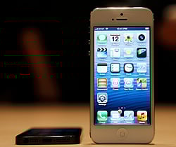 Apple unveils slimmer, lighter iPhone 5