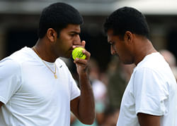 India's Rohan Bopanna (L) and Mahesh Bhupathi (R). AFP file photo