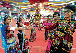 cultural extravaganza Many youngsters are heading out to various dandiya events in the City. dh photos by shivakumar b h