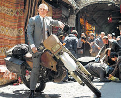 Daniel Craig gives chase to an enemy agent to save the future of MI6.