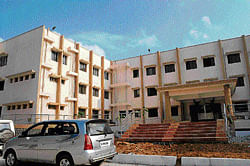 C V Raman Public Hospital at Indiranagar, Bangalore inaugurated on Wednesday. DH Photo