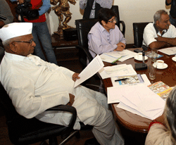 Social activist Anna Hazare during a meeting with his core committee members at Maharashtra Sadan in New Delhi on Saturday. PTI