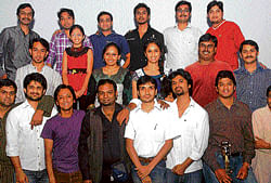 Touching gesture (Bottom row, left to right) Ravi Kiran, Ram Charan, Srinivasa, Madhusudan Dev, Vishwas Madisetty, Deepak, Rakesh Kumar and Rudreshwariah. (Middle row) Vamshi, Supritha, Arpitha, Supriya, Rakshith and Chethan Gupta. (Top row) Adithya Madisetty, Sunil, Yatish, Sunil, Venkatesh Babu and Sachin.