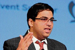 World chess champion Vishwanathan Anand delivers the  key note address at  Techniversity 2012 in Bangalore on  Monday. DH Photo