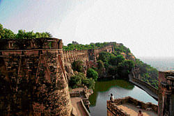 Fortified: Chittorgarh fort ramparts. photo by author