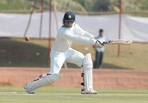 Uthappa on is way to a century on Tuesday in Hubli.  DH Photo