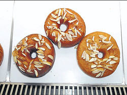 Tempting: Almond doughnut