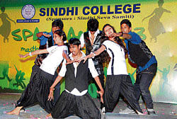 Fluid movements Students performing a dance.