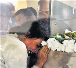 inconsolable: Mahuya Pal grieves her sons death. DH Photo