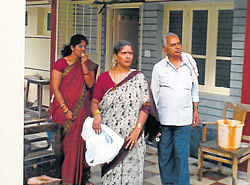 File photo of the deceased couple Venkatesh and Kamakshamma, along with a relative.