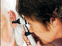 Needle-free vaccine for ear infections