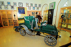 De Deon automobile, Mangalore's first car. The car was brought to the port city in 1906.