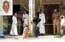 Brutal: City Police Commissioner B G Jyothiprakash Mirji and Archbishop of Bangalore Bernard Moras at the St Peter's  Pontifical Seminary in Malleswaram, where Father K J Thomas, 65, (inset), was murdered late Sunday night. dh photo