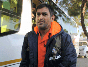 MS Dhoni arrives in Dharamshala on Thursday to play the last ODI against England. PTI Photo