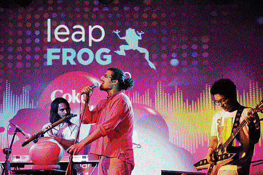 Captivating : Dravaka band from Delhi, enticed the audience with their different notes.