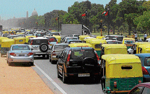 After difficult Monday, more traffic woes likely today