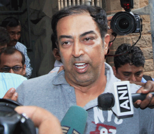 Actor Vindoo Dara Singh being produced at a local court in Mumbai on Tuesday after his arrest in IPL spot fixing scandal. PTI Photo