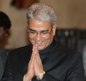 Shashi Kant Sharma after taking oath as Comptroller and Auditor General of India at a ceremony at Rashtrapati Bhavan in New Delhi on Thursday. PTI Photo