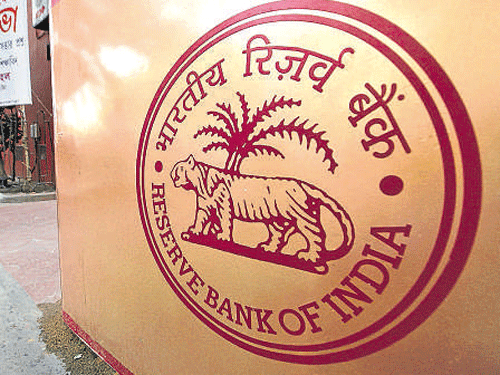 RBI to grant new bank licences by end of FY '14