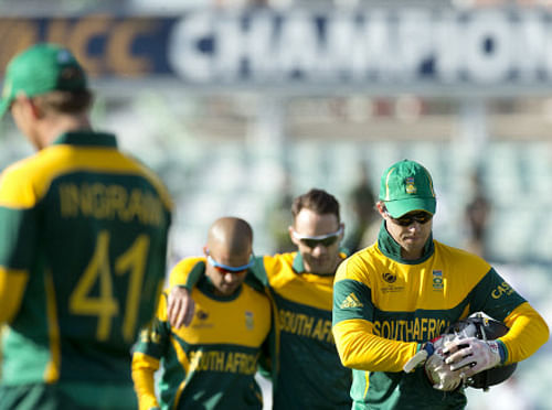 File image:South Africa's captain AB de Villiers, right, leads his players off the field after being defeated in the warm up cricket match for the upcoming ICC Championship Trophy between Pakistan and South Africa at The Oval cricket ground in London, Monday, June 3, 2013. The first game of the tournament takes place in Cardiff on Thursday. AP Photo