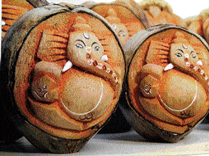 Interesting: Art on coconut shells.  Photo by author
