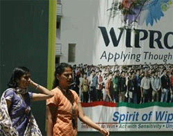 Wipro too gives wage hike to its techies
