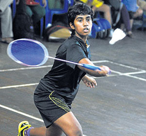 Shivani Pathi returns during her win over Ramya CV in the girls' under-15 pre-quarterfinals on Sunday. DH PHOTO