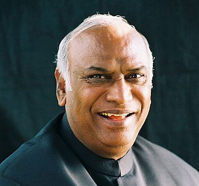 Kharge may drive Rlys with populist agenda