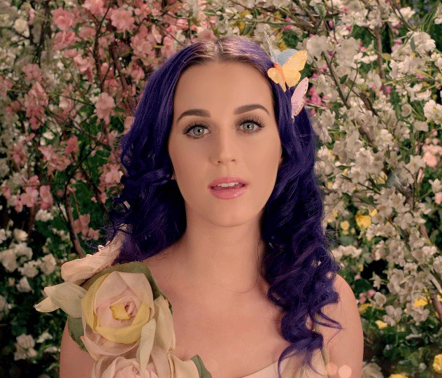 Photo taken from official Facebook page of Katy Perry.