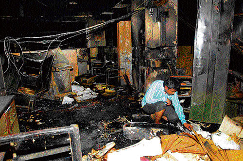 The BSNL office on Raj Bhavan Road that was gutted in an  accidental fire on Thursday. DH&#8200;Photo
