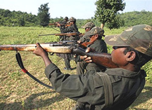 Security forces surround 250 Maoists in Jharkhand