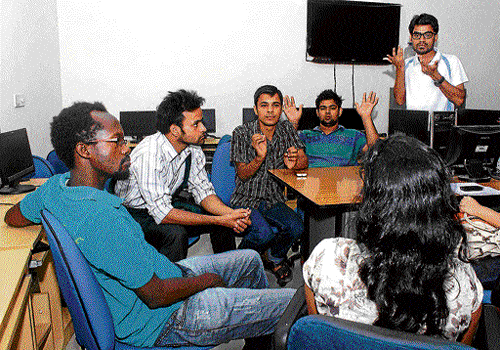 specially-abled:&#8200;The future of hearing-impared students at IGNOU's Sign Language Centre is in jeopardy.