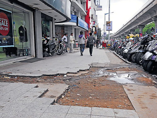 The business community has demanded that the pavement be re-tiled and has sought more dustbins on the footpath to keep MG&#8200;Road clean. DH PHOTO