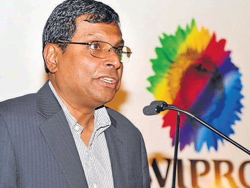 Wipro CEO and Executive Director T K Kurien talking to reporters in Bangalore on Friday. DH Photo
