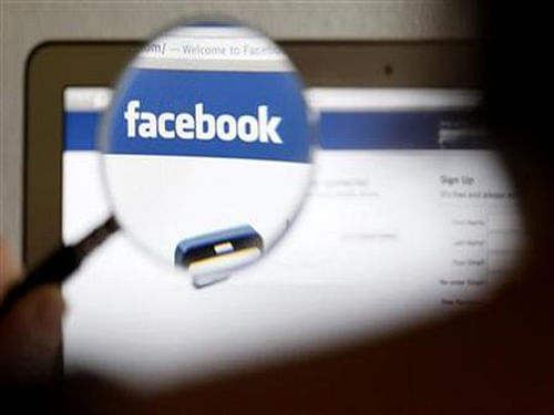 Facebook infidelity as painful as in-person cheating